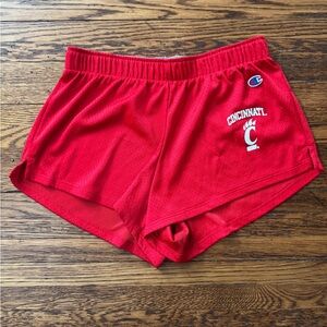 CINCINNATI BEARCATS UNIVERSITY OF CINCINNATI VINTAGE Champion Women's Red Shorts